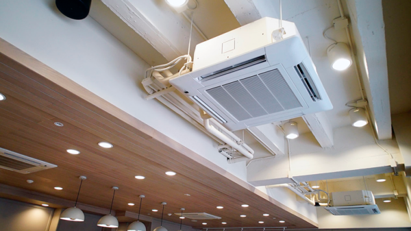 Instalación de aire acondicionado en locales y oficinas en Madrid